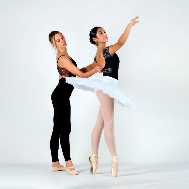 valeria-dennis-ballet